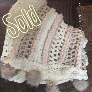 CUSTOM HAND CROCHETED ANTHROPOLOGY INSPIRED THROW BLANKET